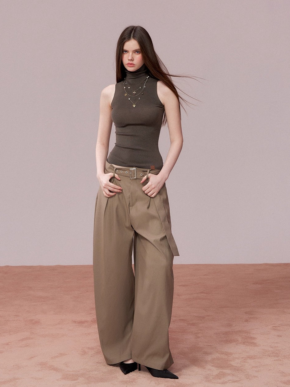 Sleeveless Silk-Blend Fitted Vest