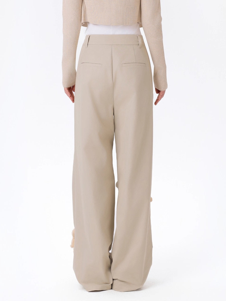 Multi-Bear Ruched Straight Cargo Pants