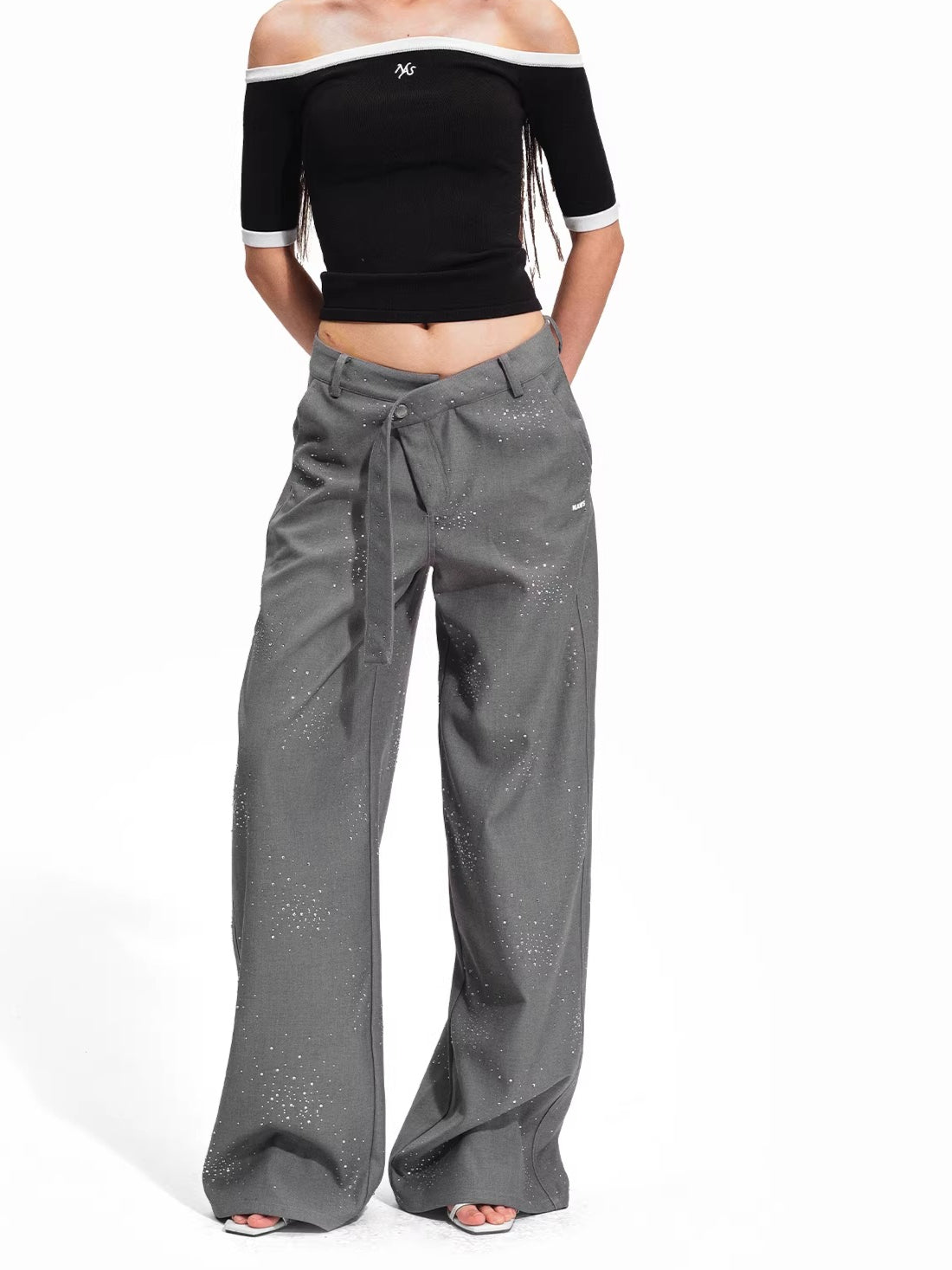 Embellished Low-Rise Wide-Leg Tailored Trousers