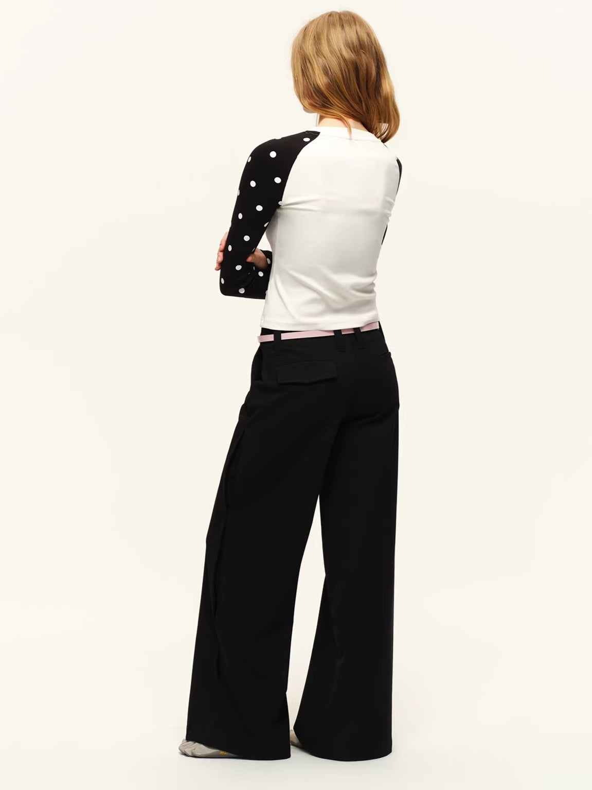 Low-Rise Fluid Tailored Wide-Leg Trousers