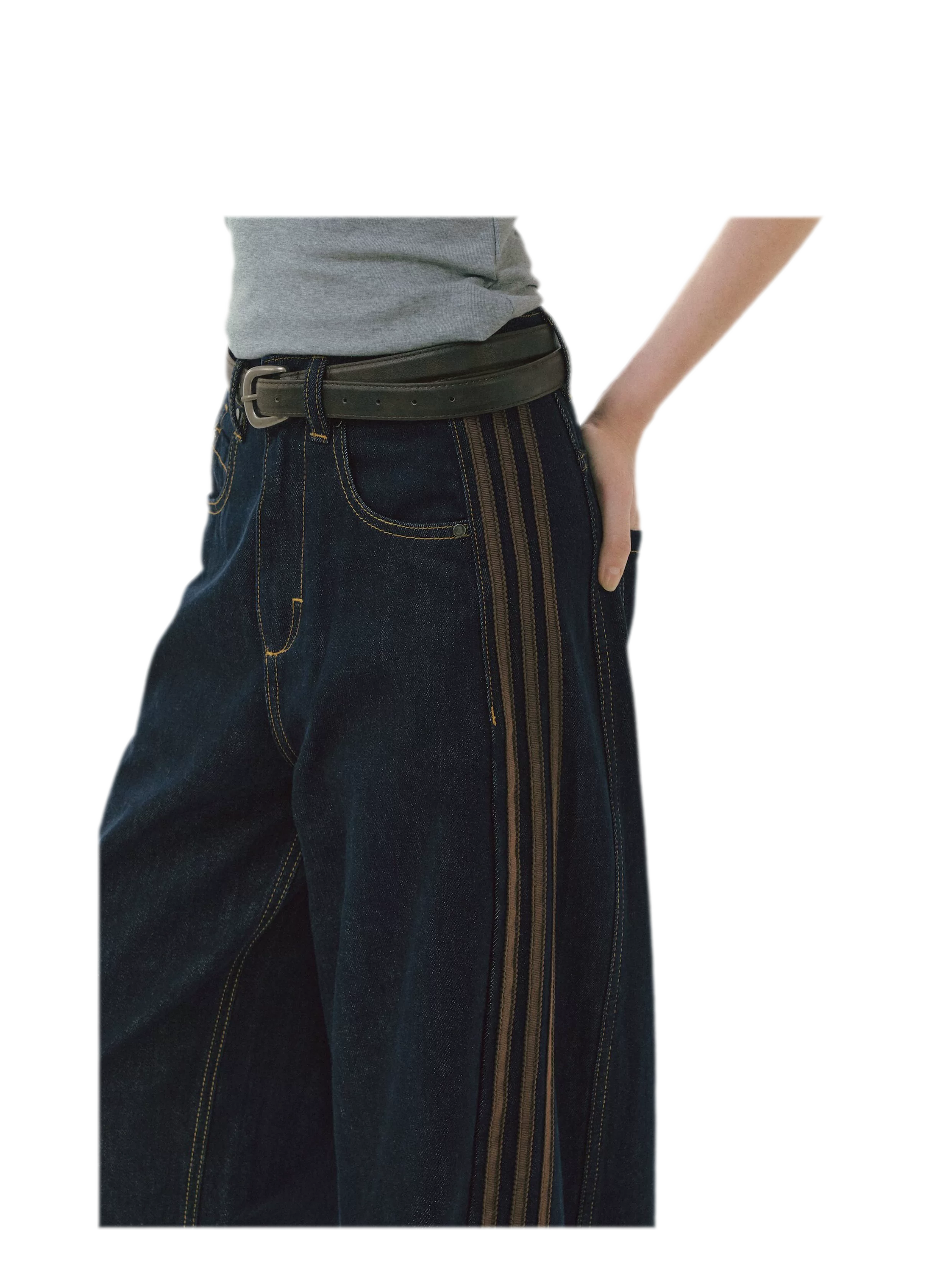 Contrast Panel Wide-Leg Jeans