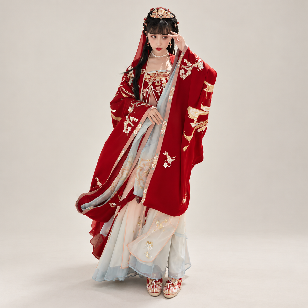 鸾凤仙羽 Phoenix Feather Embroidered Bridal Wedge