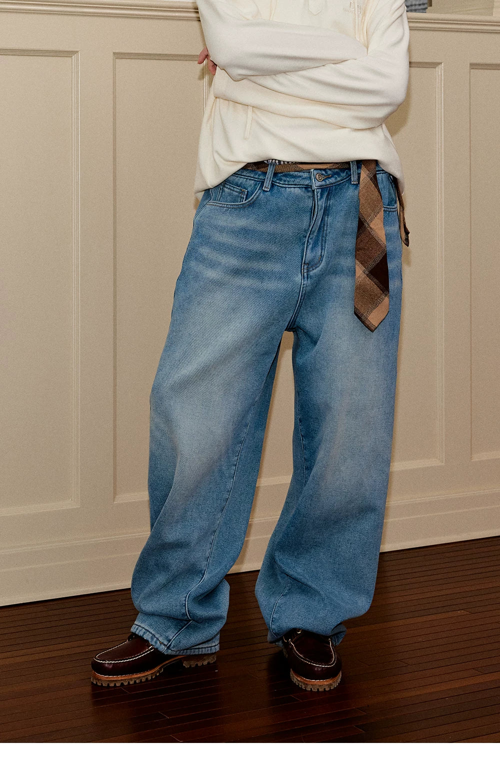 Fleece-Lined Baggy Stacked Jeans