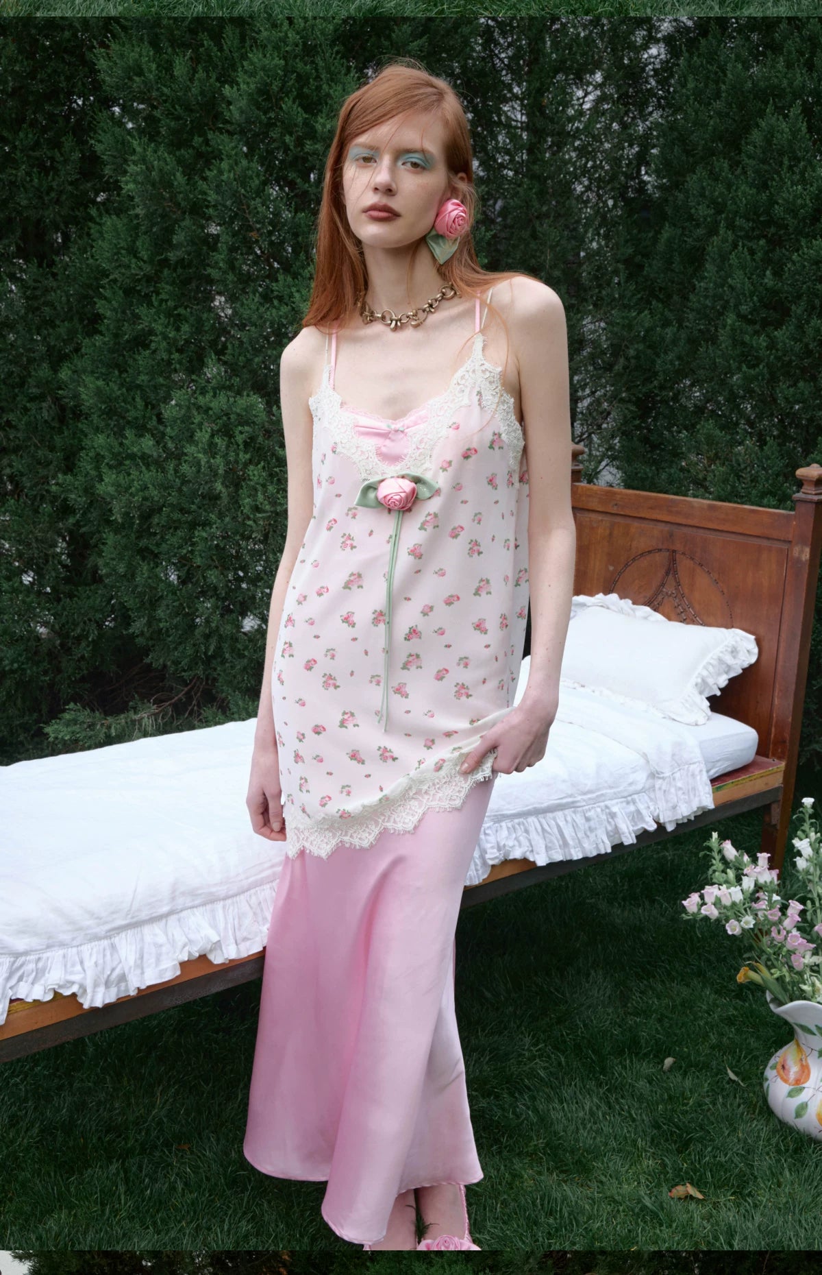 Deep V-Neck Lace Chiffon Satin Dress