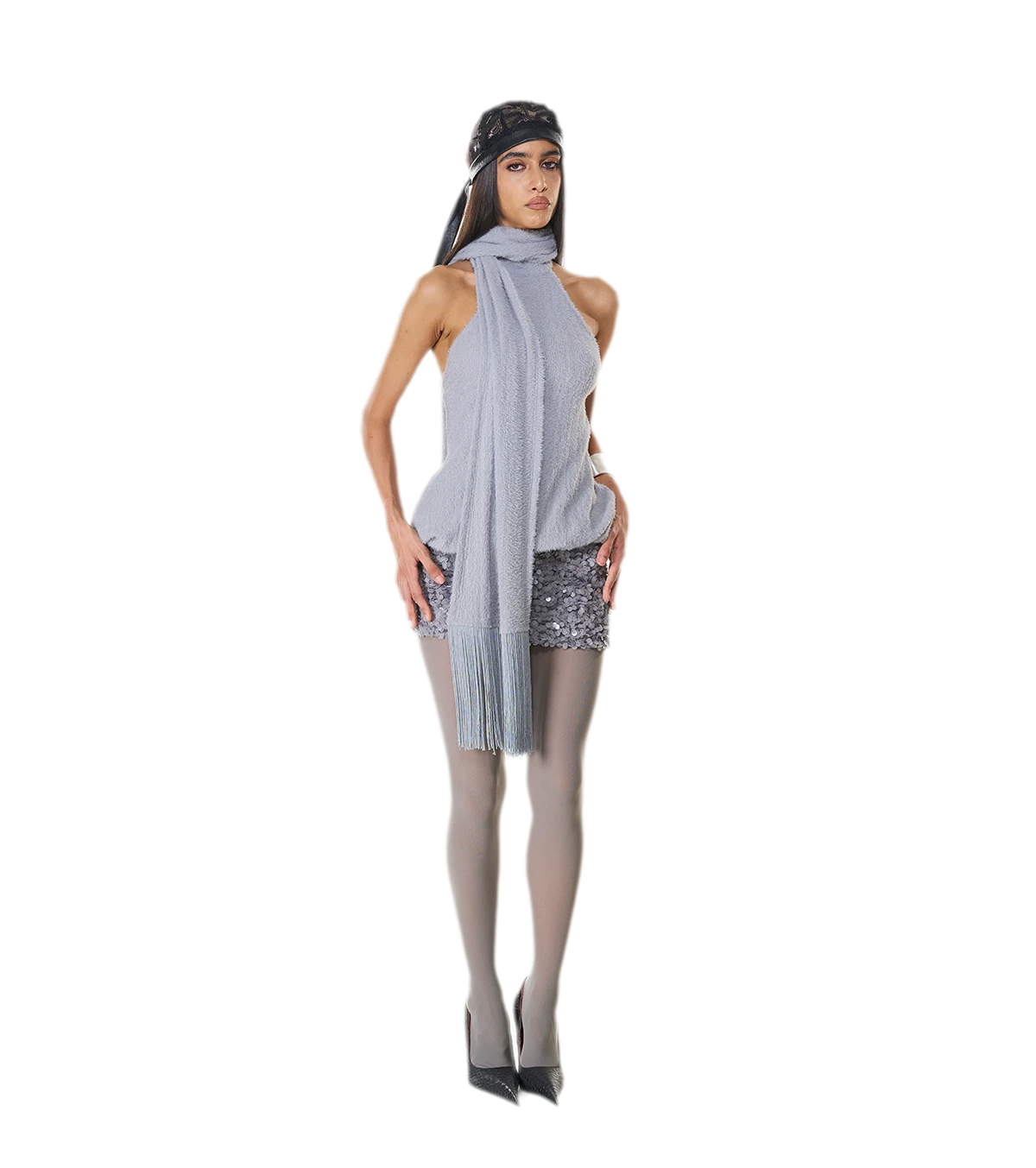 Robe pelucheuse à encolure dos nu et froncée