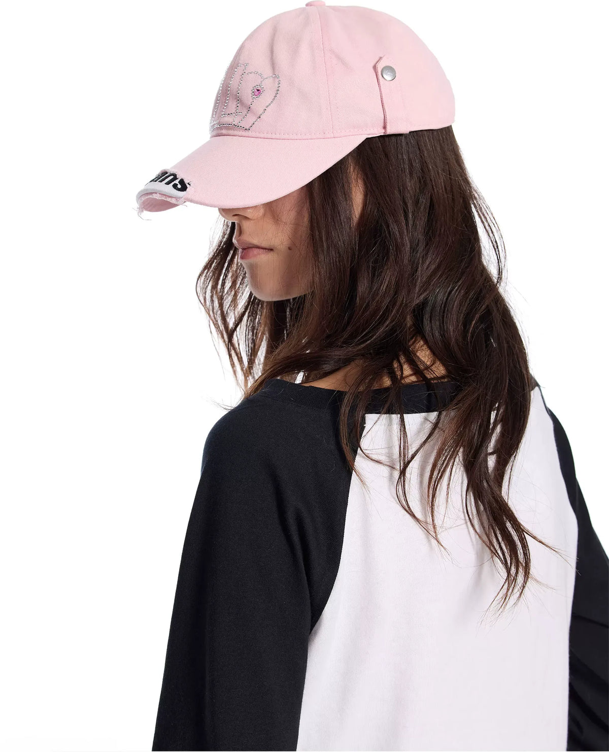 Cappellino con visiera effetto vissuto e strass