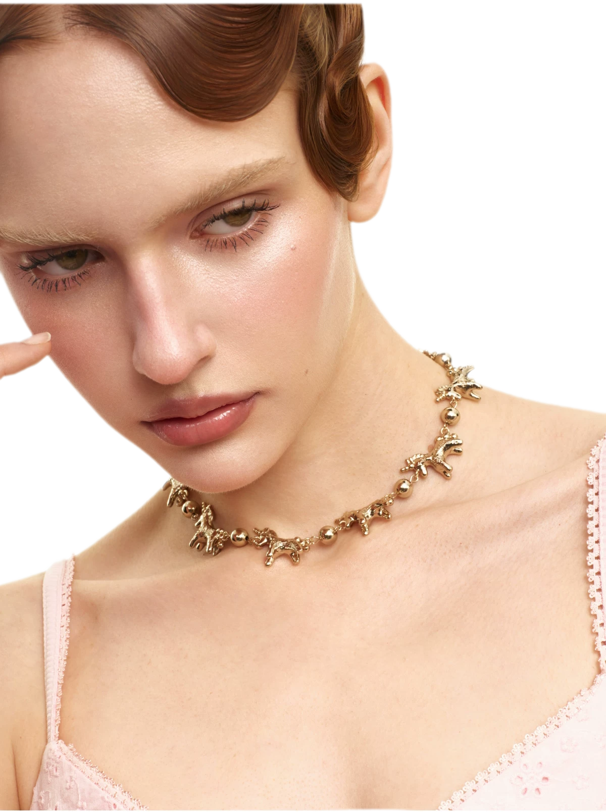Embossed Pony Clavicle Necklace