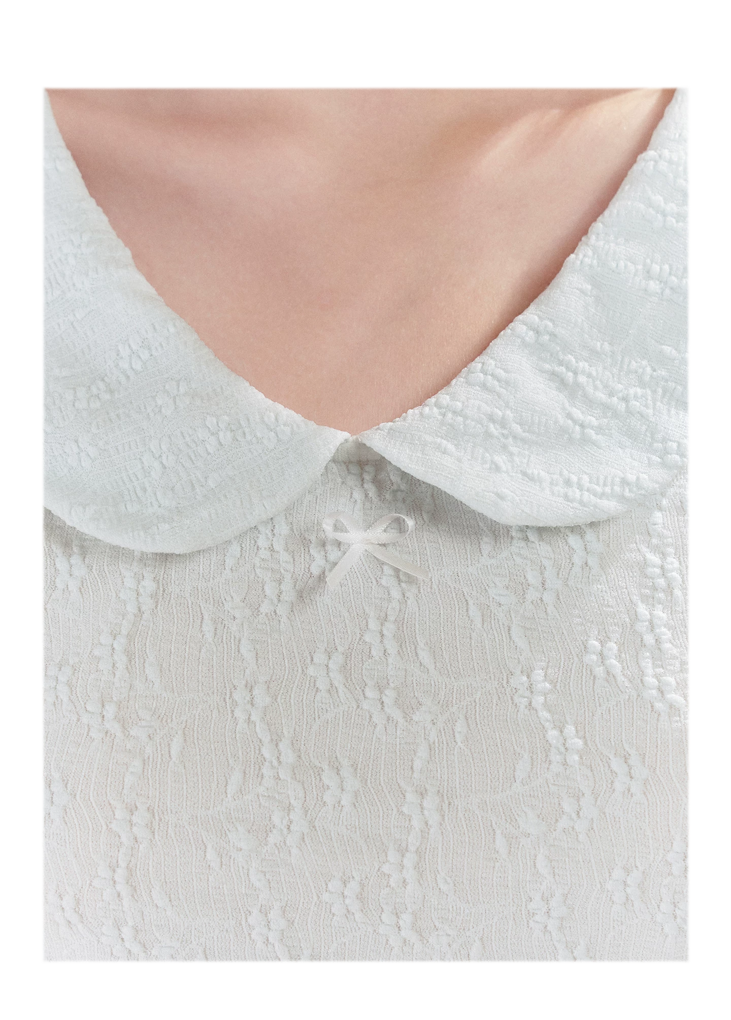 Textured Floral Peter Pan T-Shirt