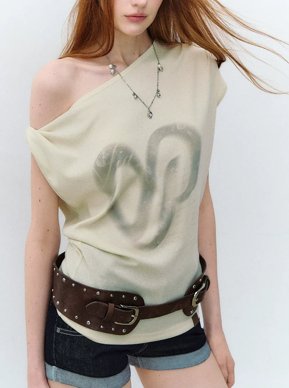 Asymmetric Shoulder Heart Logo Ruched Waist T-shirt