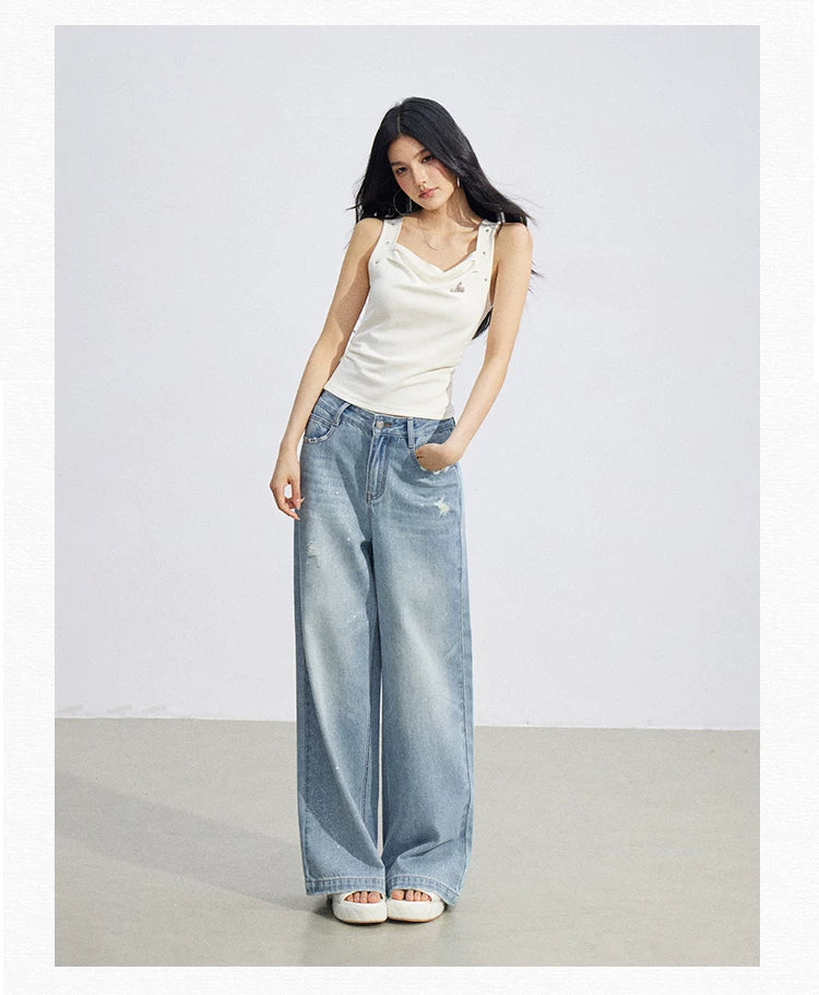 Star Pleated Sleeveless Top