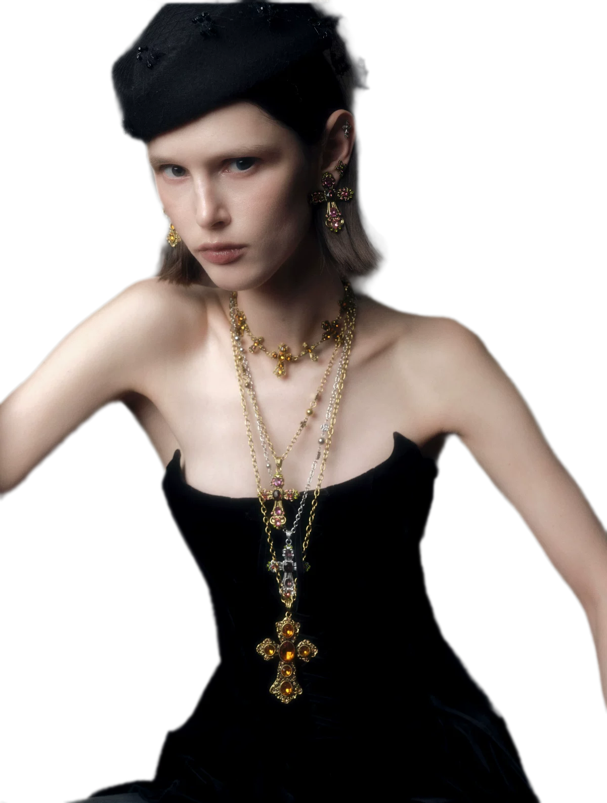 Collana con pendente a croce barocca vintage