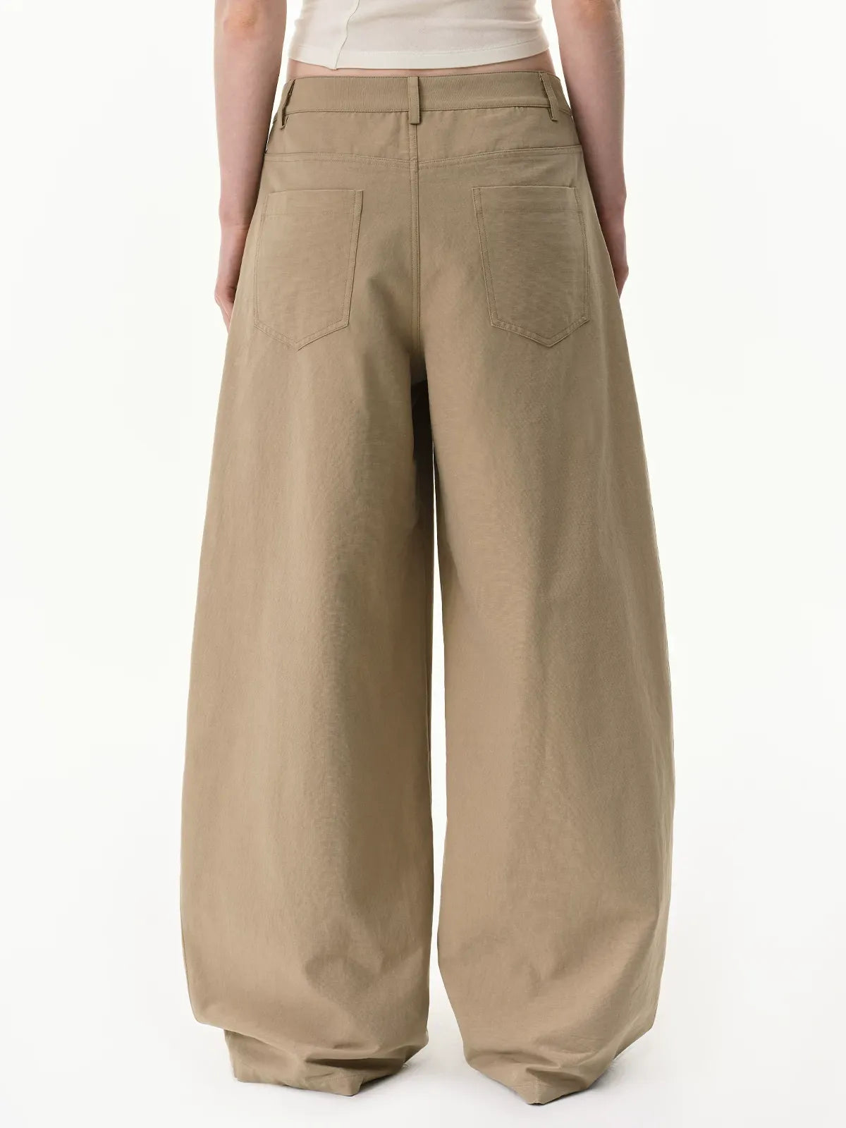 Curved Linen-Blend Pants
