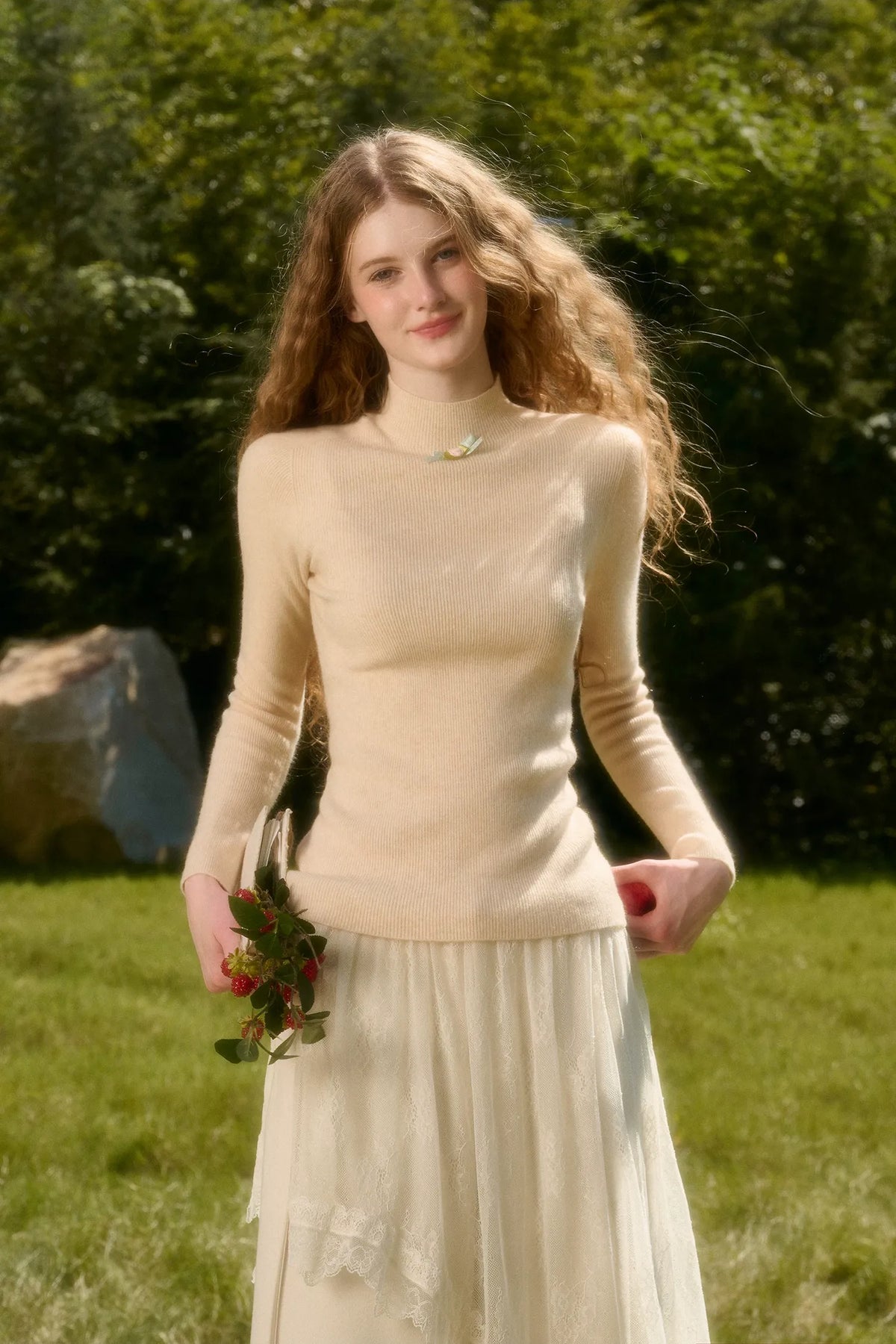 Cashmere Ribbed Fitted Sweater