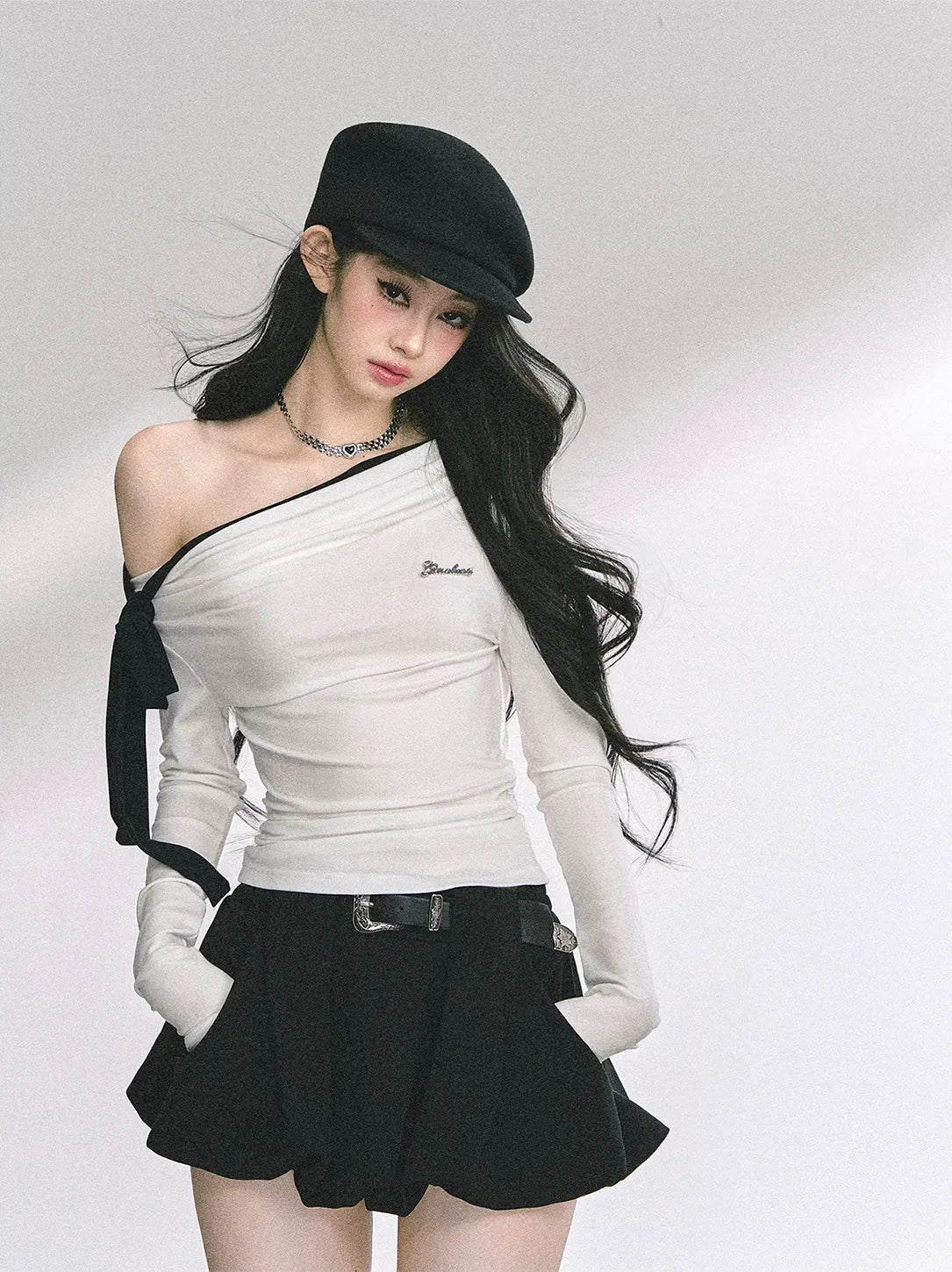 Asymmetrisches gerafftes Crop-T-Shirt