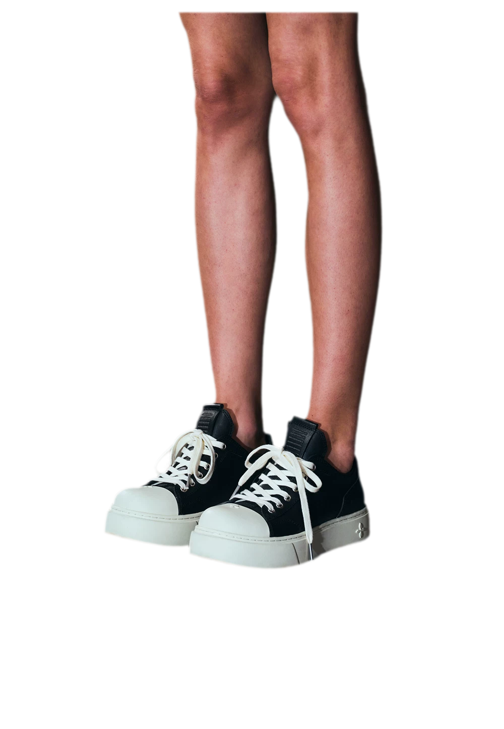 Classic Low-Top Leather Sneakers