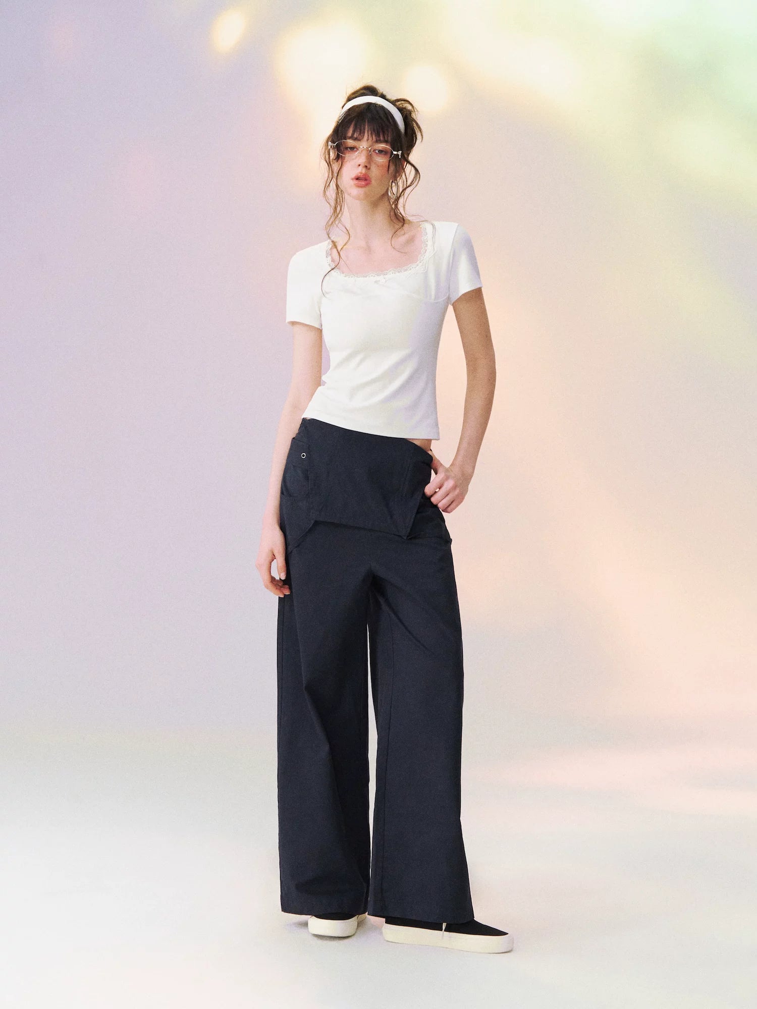 Square Neck Lace-Panel Slim T-shirt