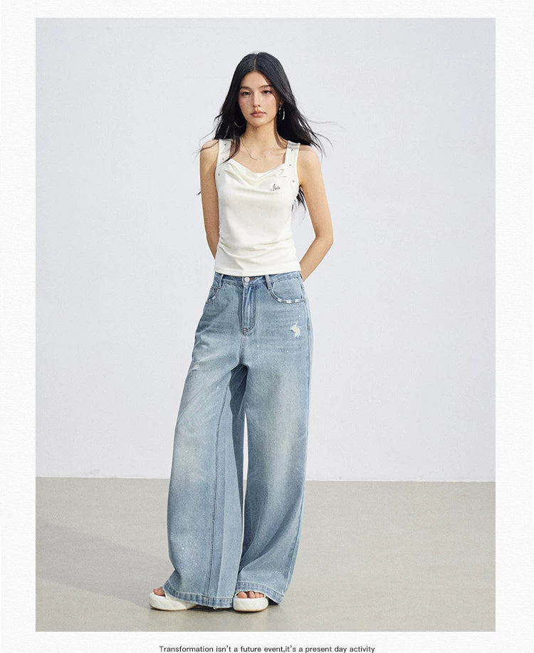 Star Pleated Sleeveless Top