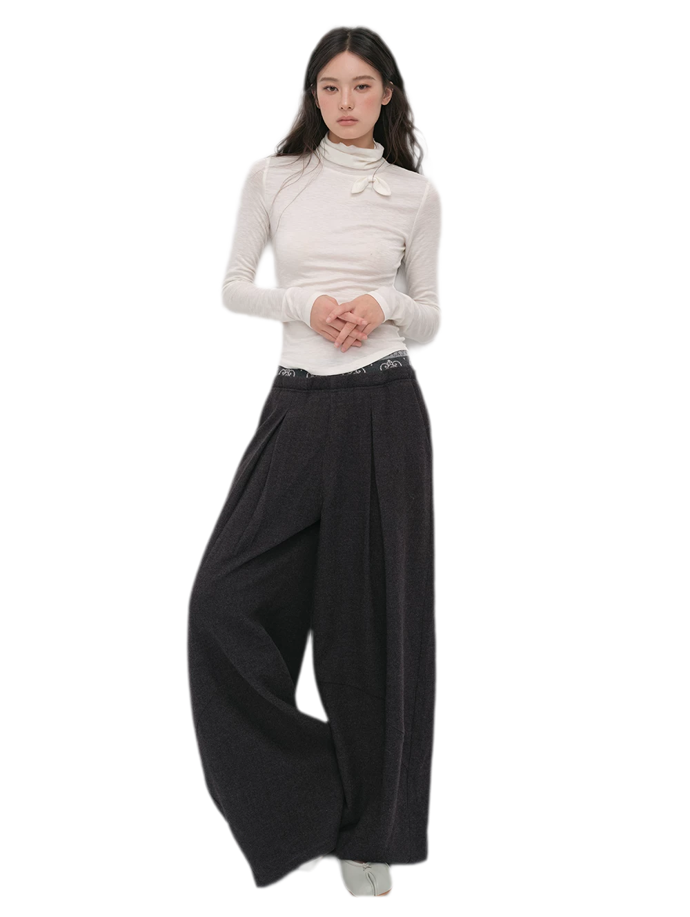 Lyocell Bow High-Neck T-Shirt