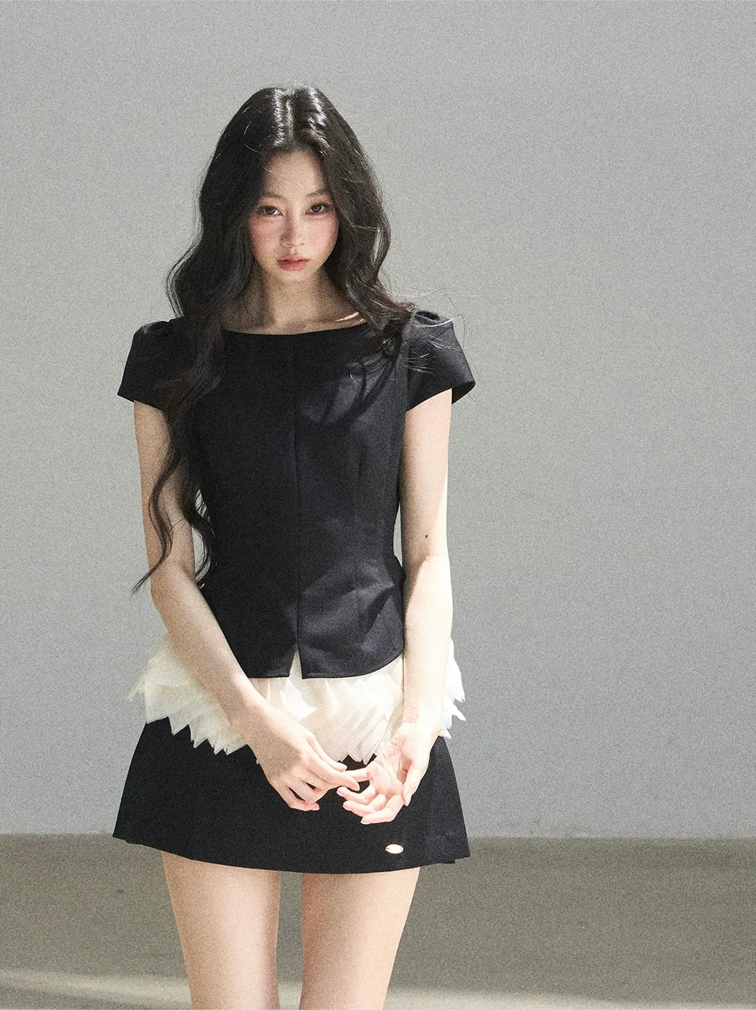 Colorblock Cropped Top Skirt Set