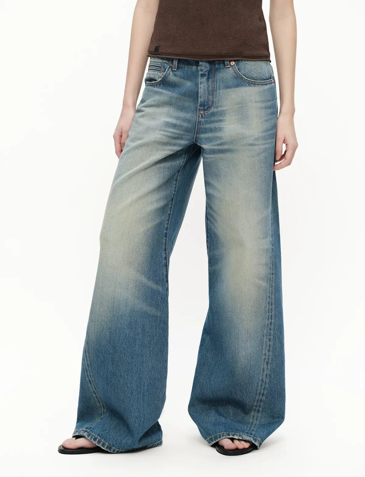 Vintage Wash Wide Jeans