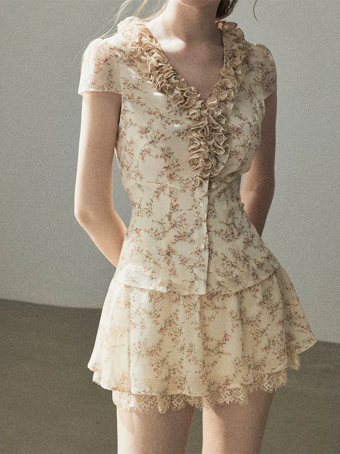 Floral Ruffle Set