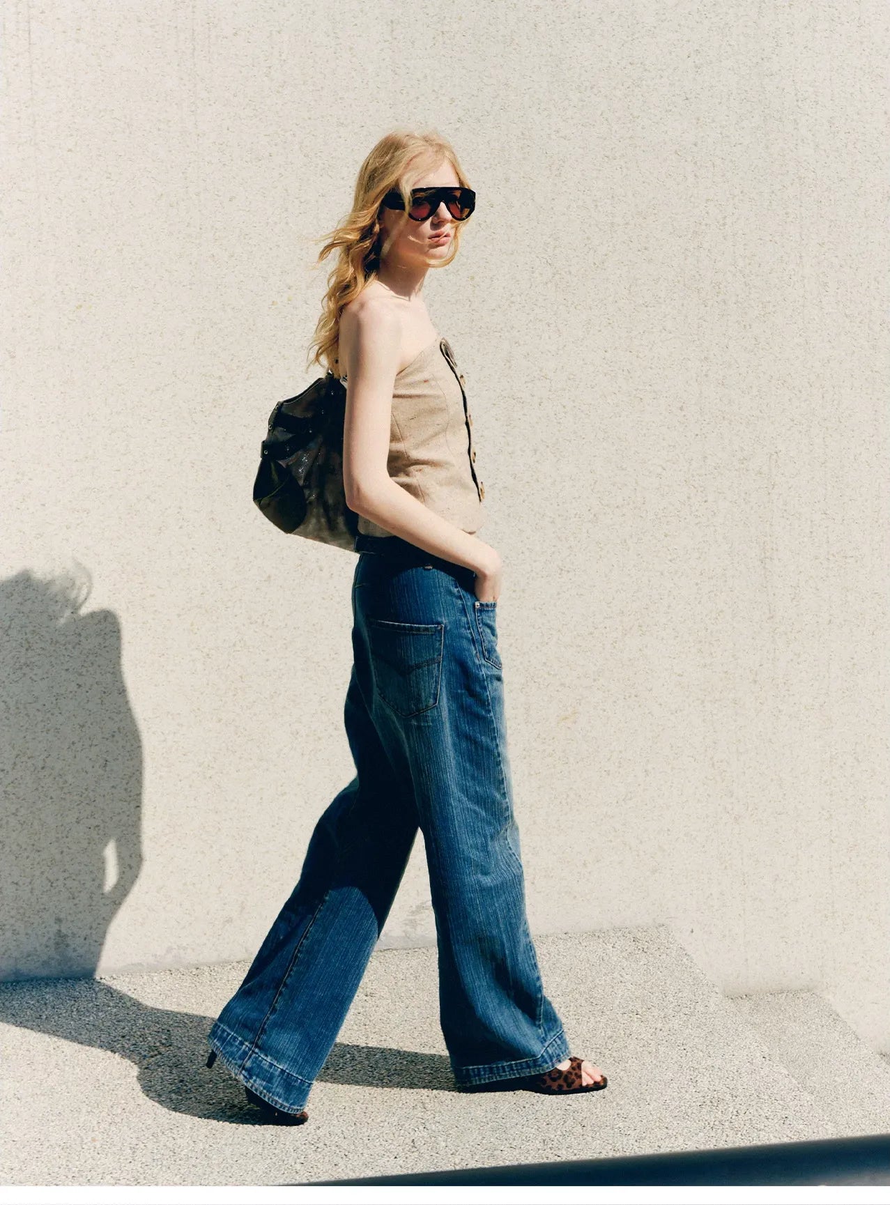 Deconstructive Wide-Leg Jeans