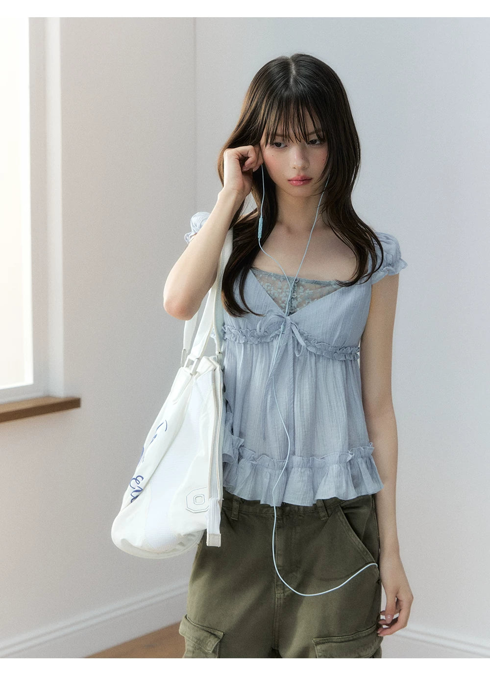 Korean Style Lace Spliced Doll Blouse
