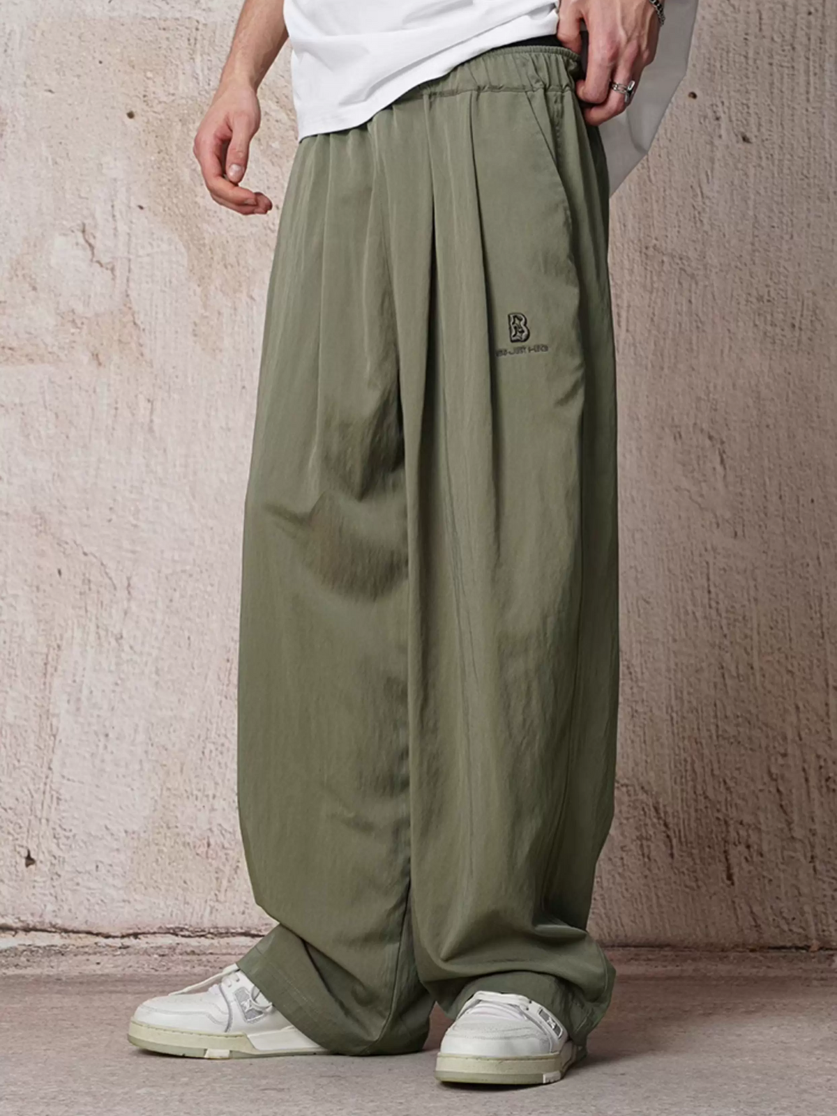 Relaxed Straight-Leg Trousers