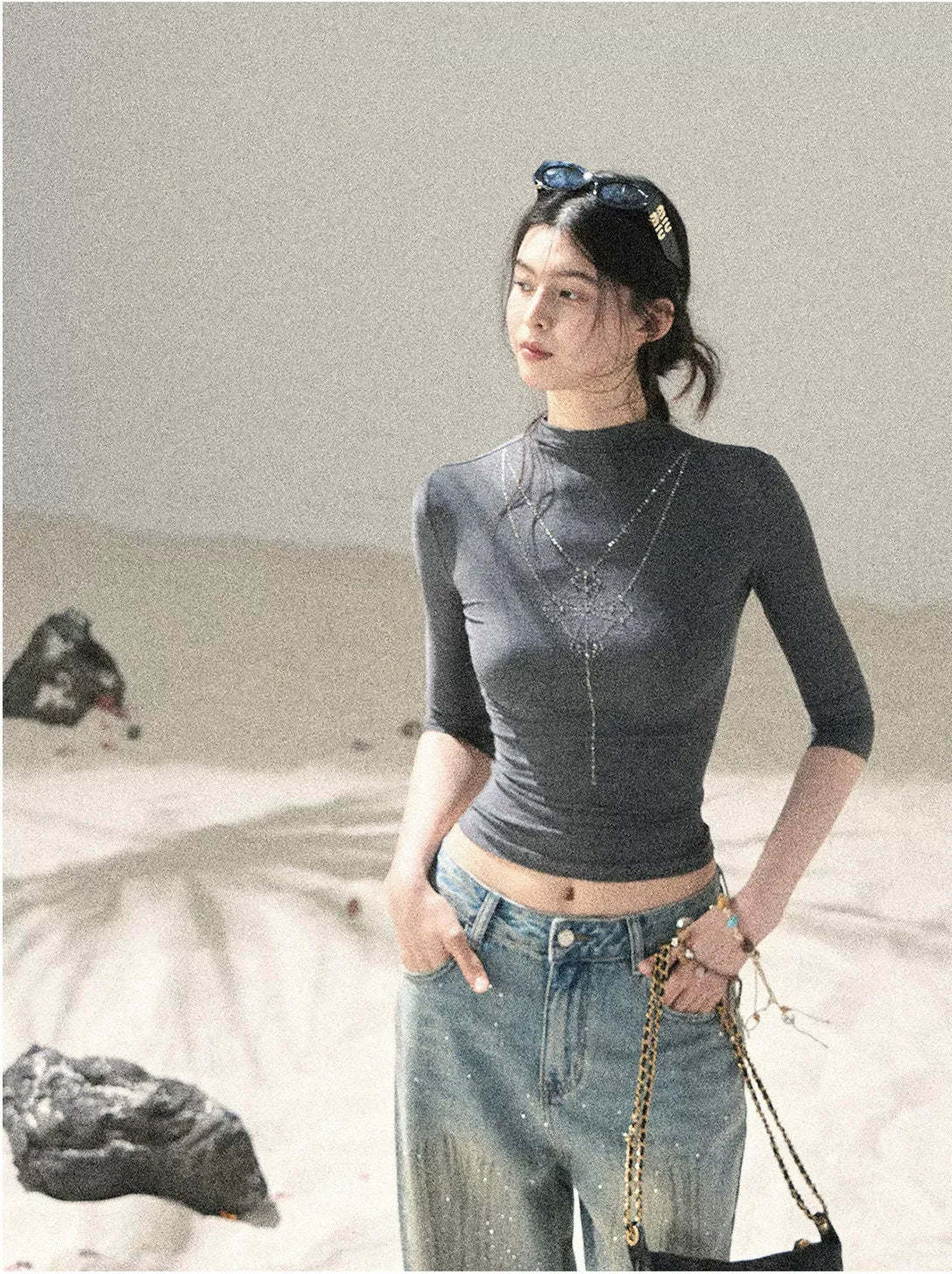Black Night Fragmented Diamond Half Turtleneck T-shirt