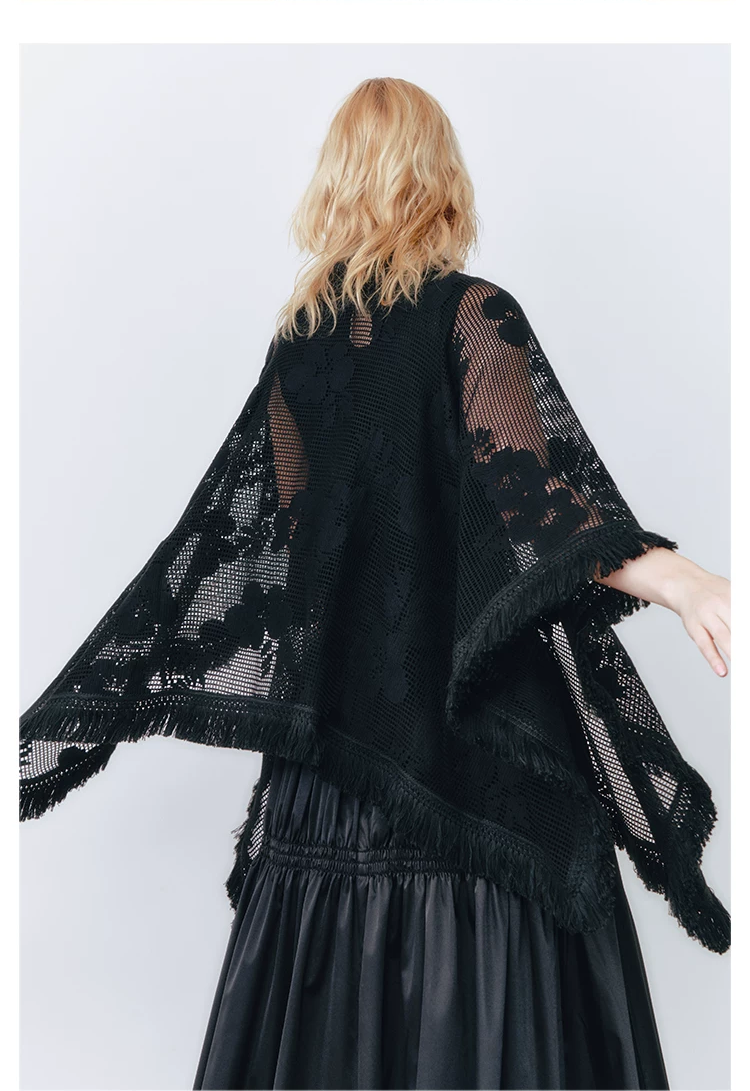 Hollow Woven Tassel Cloak