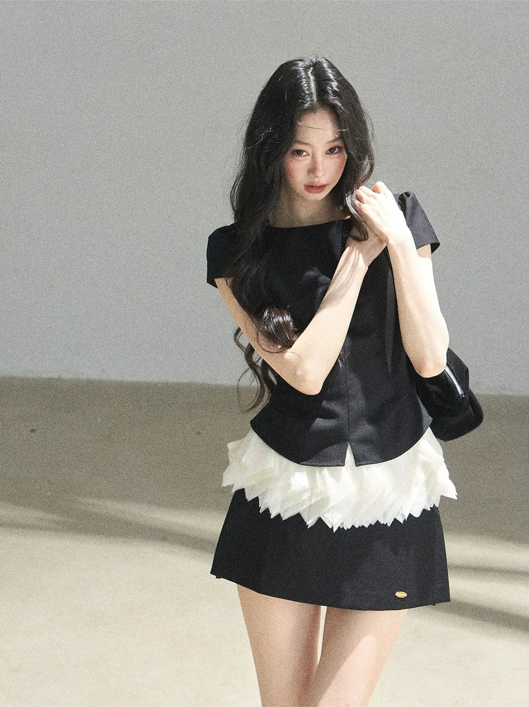 Colorblock Cropped Top Skirt Set