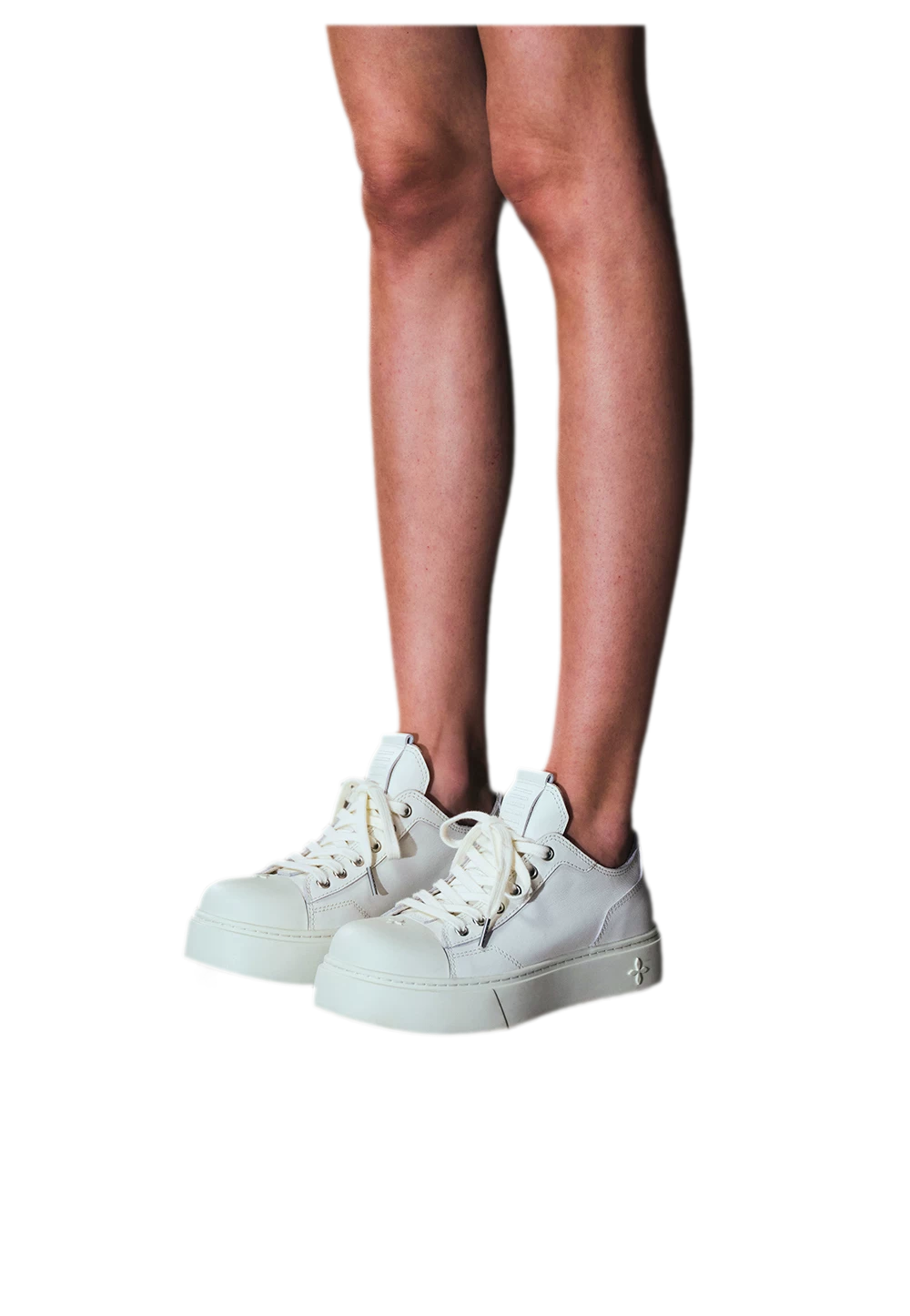 Classic Low-Top Leather Sneakers