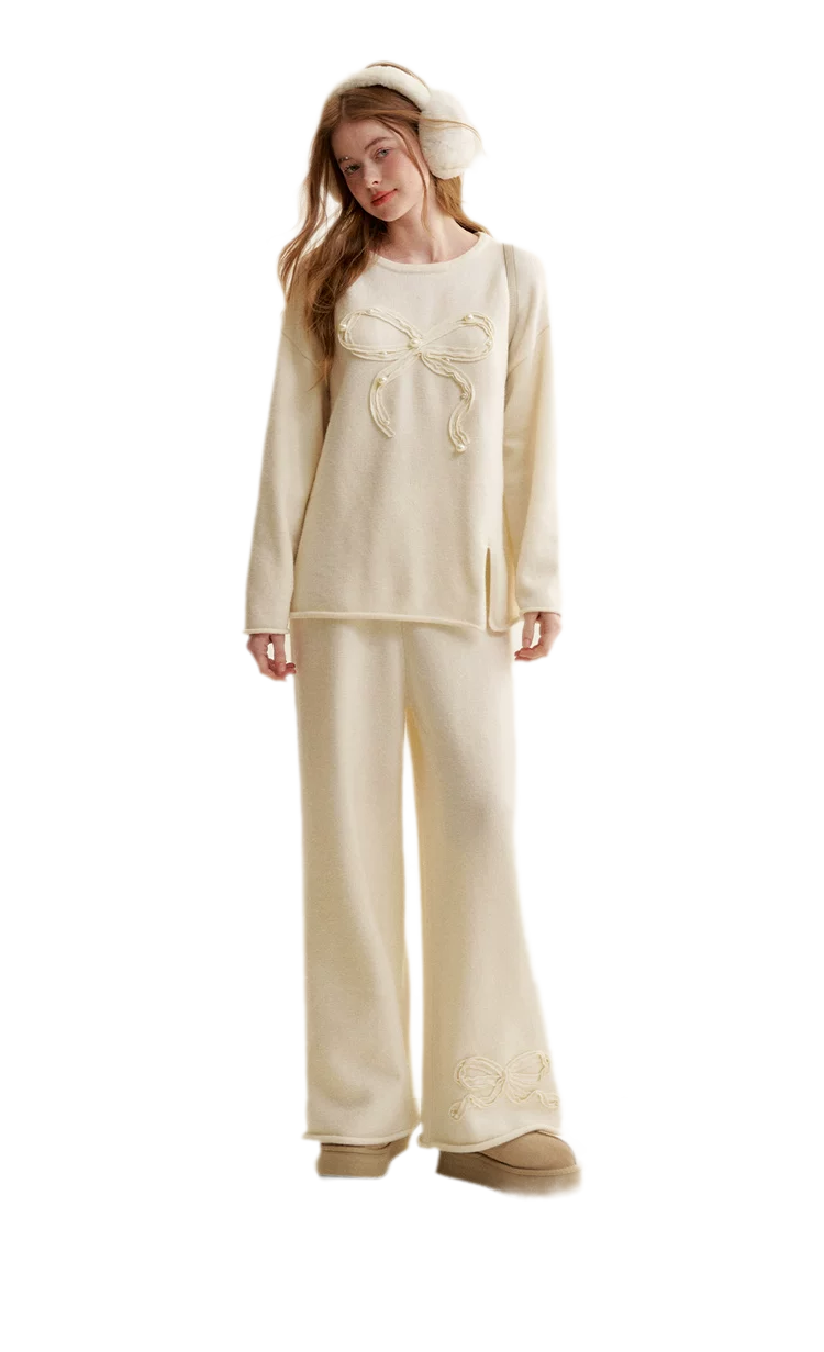 Bow Embroidered Knit Set