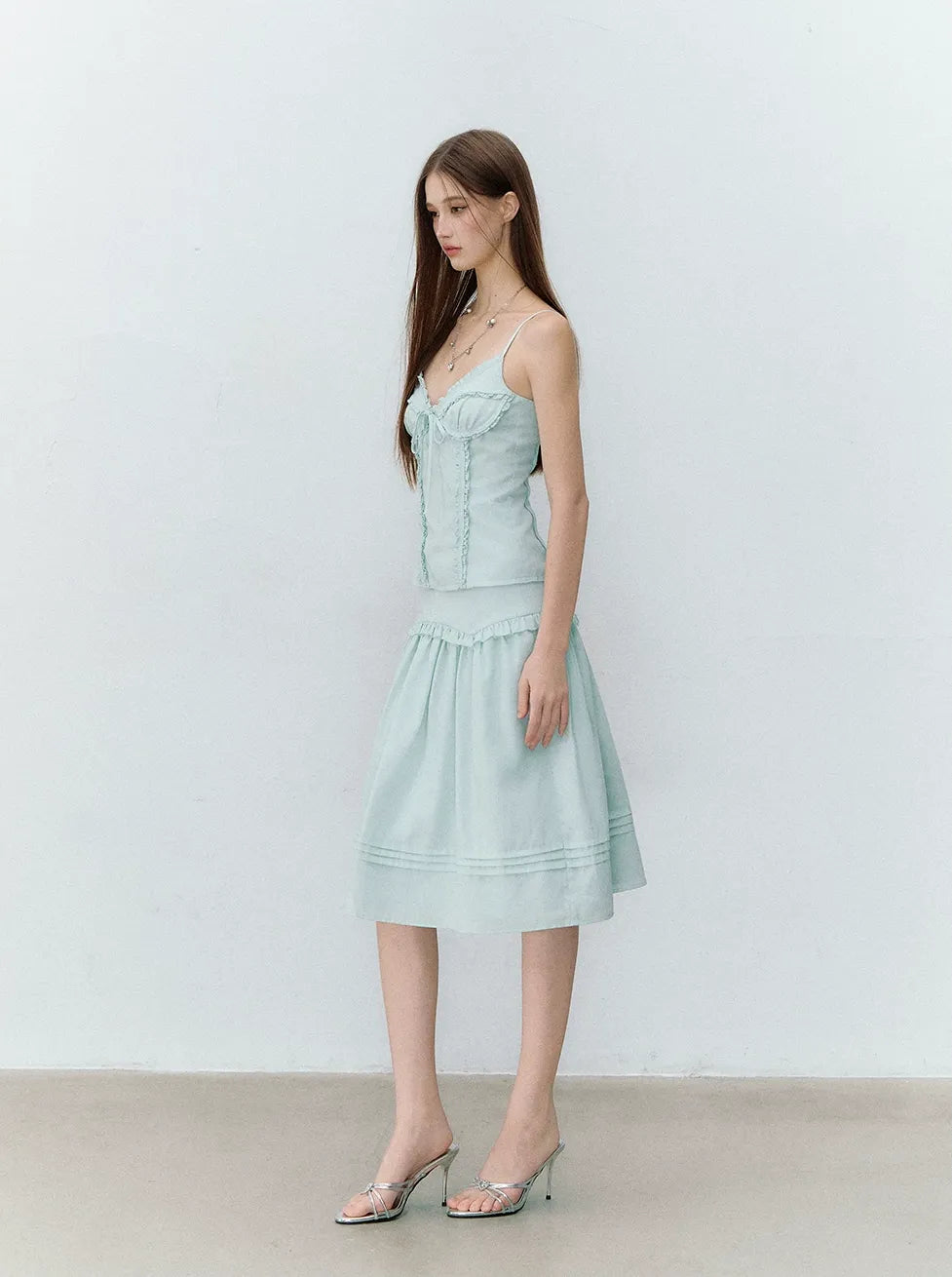 Semi-Sweet Design Bowknot Ruffle Camisole & Skirt Set