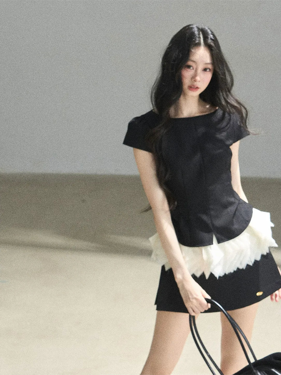 Colorblock Cropped Top Skirt Set