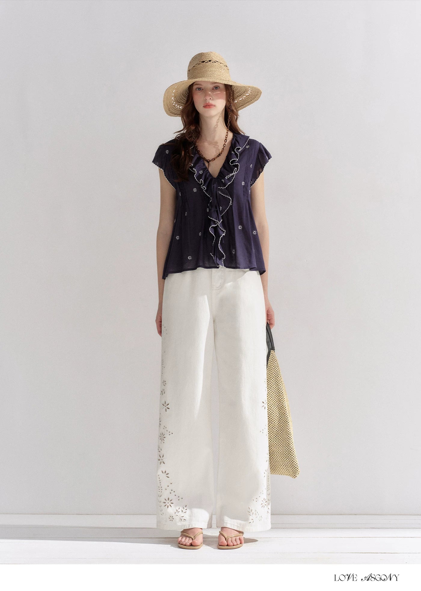 Embroidered Washed Wide-Leg Jeans