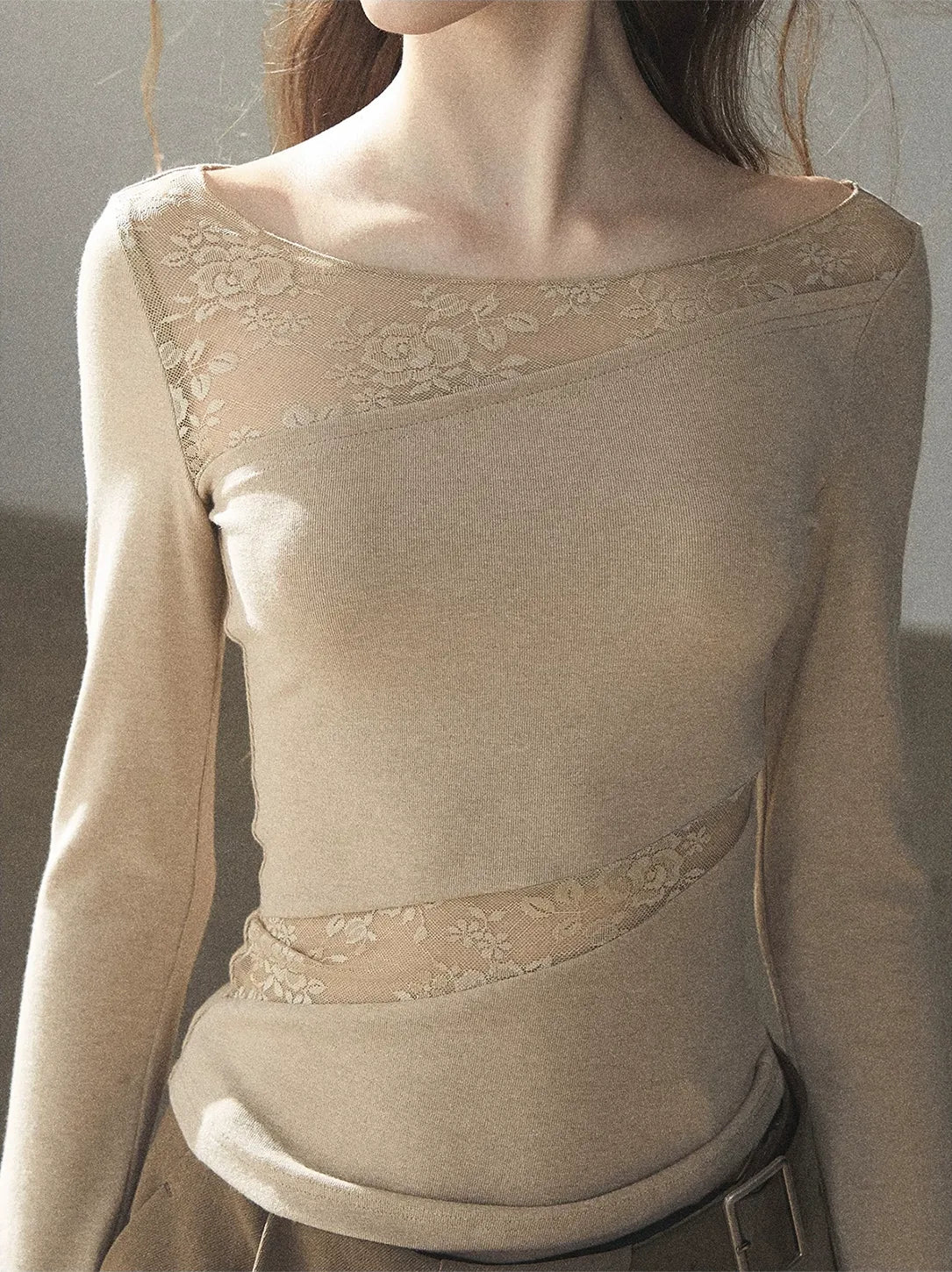 Lace Spliced Slim Fit Top