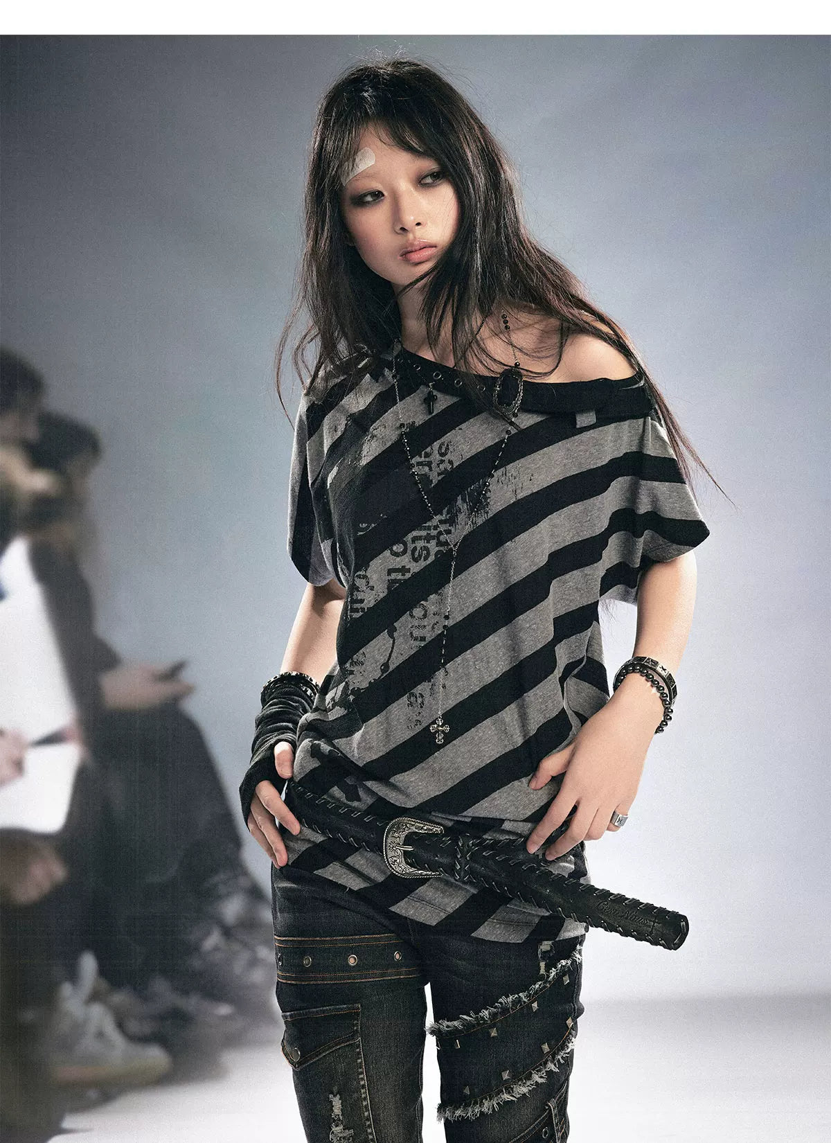 Cross Graffiti Batwing Tee