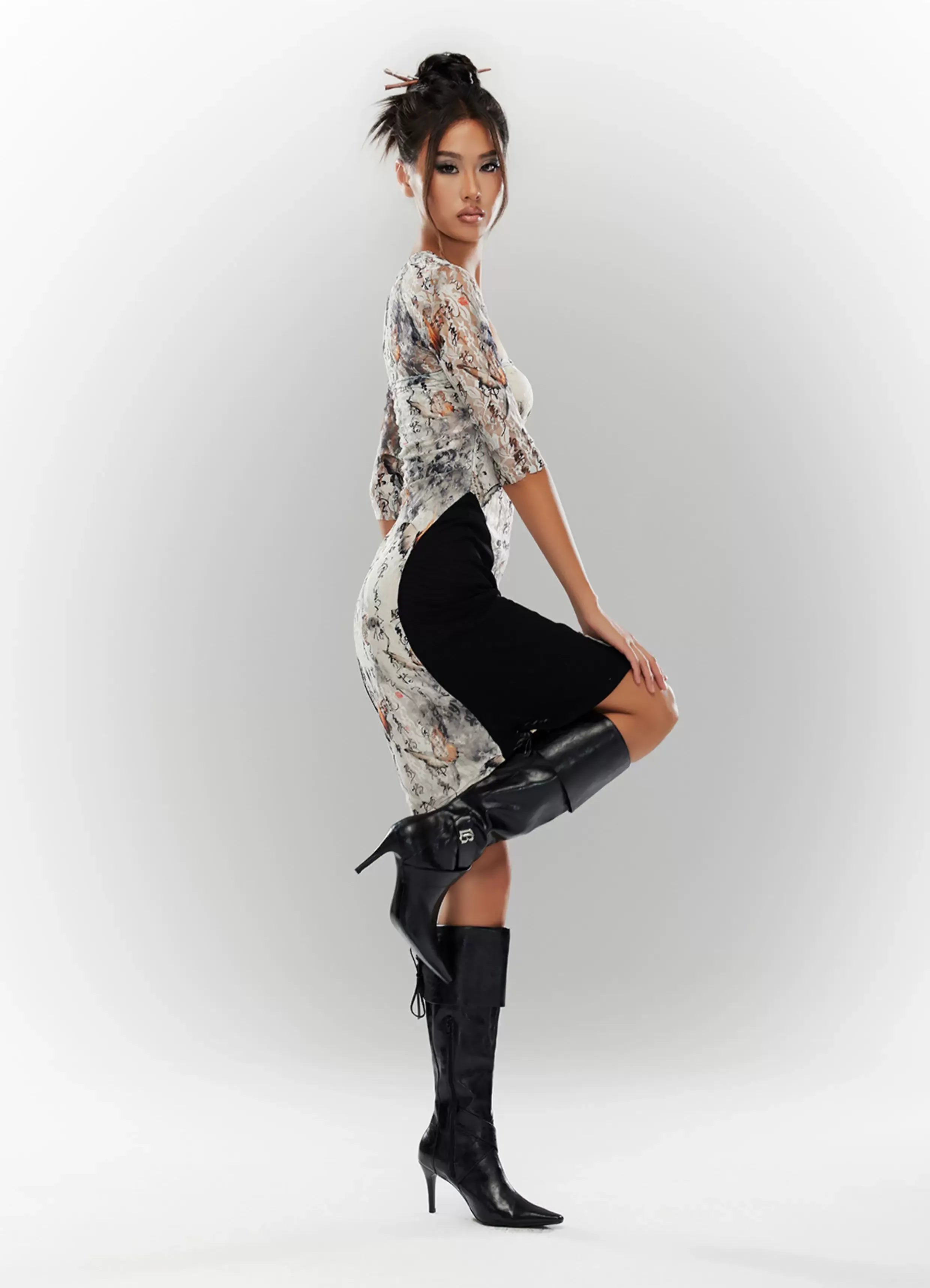 Oil-Waxed Pointed-Toe Tall Boots