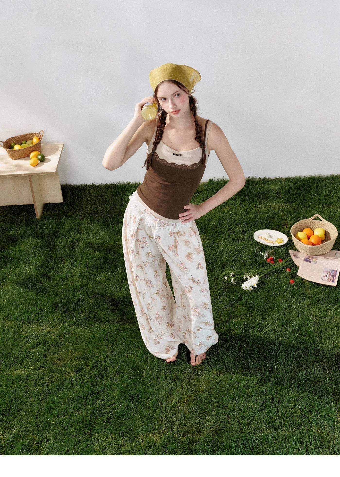 Lightweight Printed Wide-Leg Pants with Lace Waistband