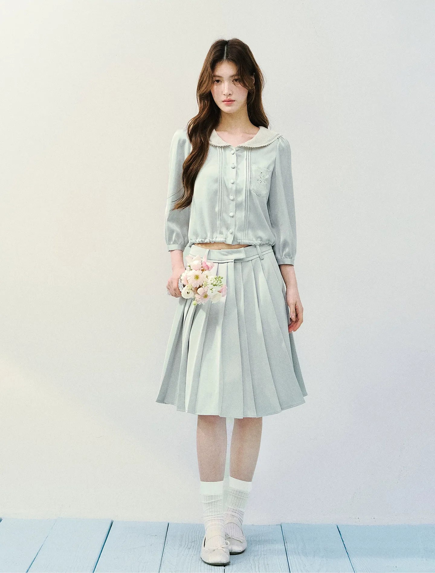 Mint Chronicle Navy Collar Embroidered Set