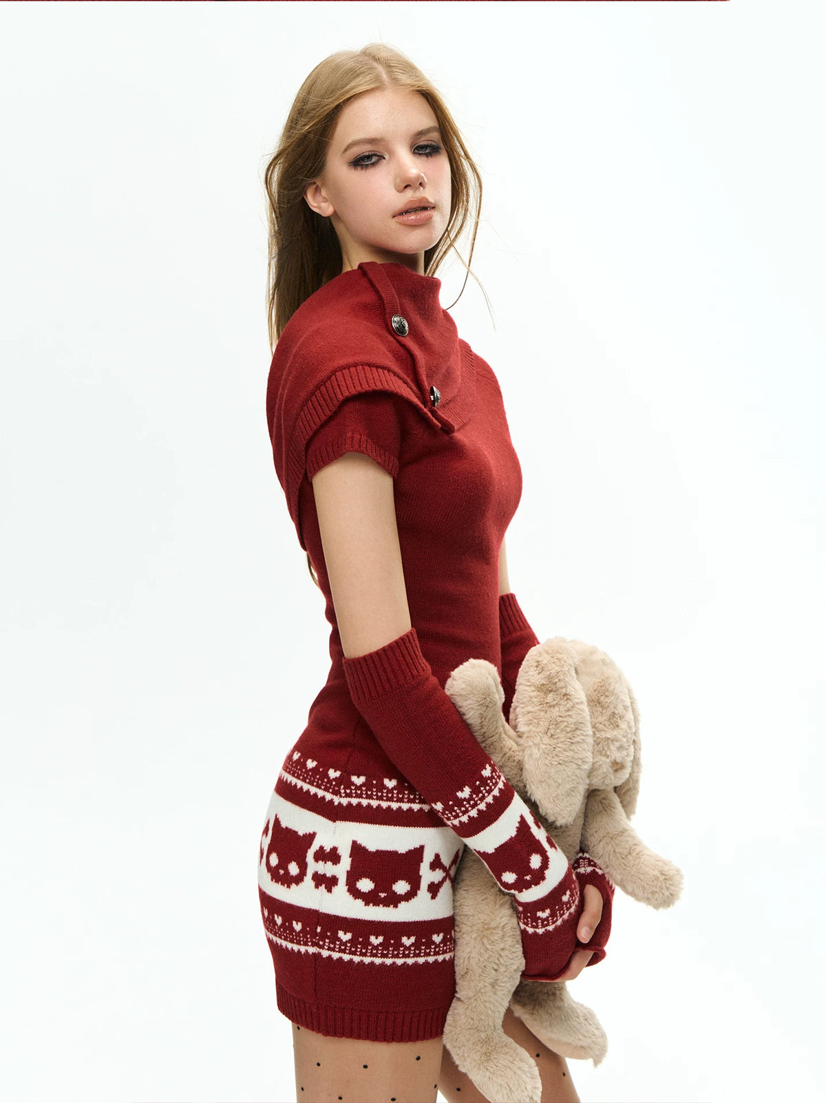 В&