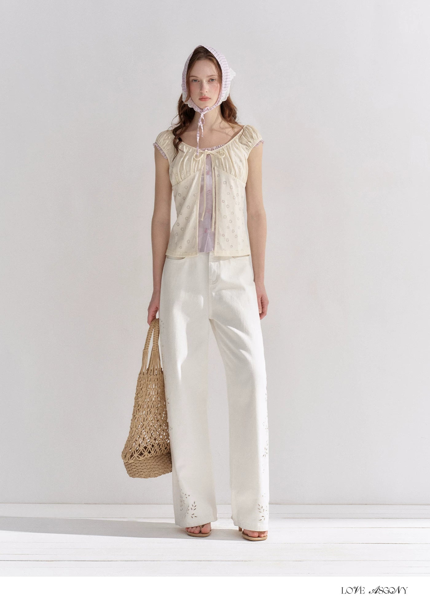 Embroidered Washed Wide-Leg Jeans