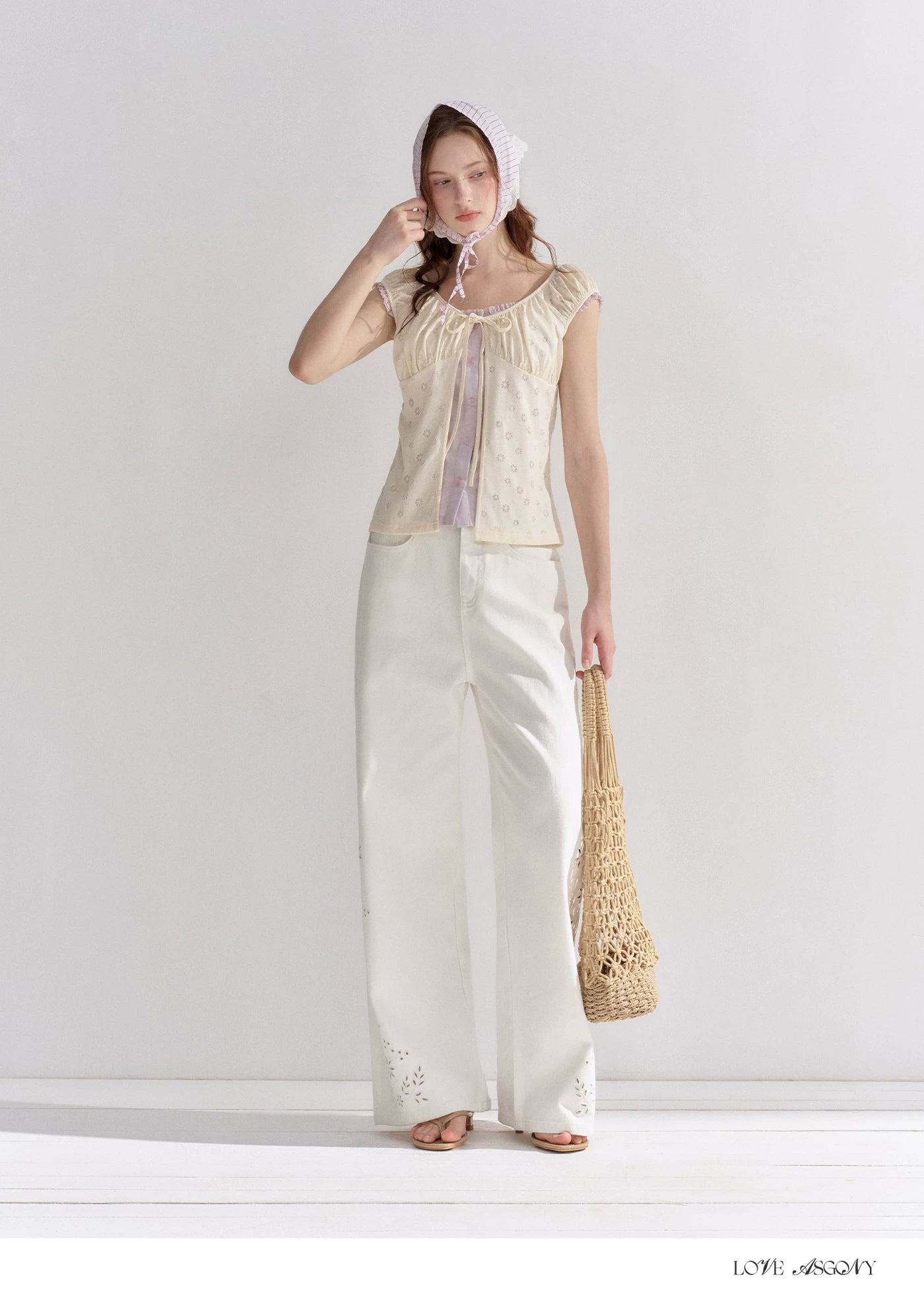 Embroidered Washed Wide-Leg Jeans