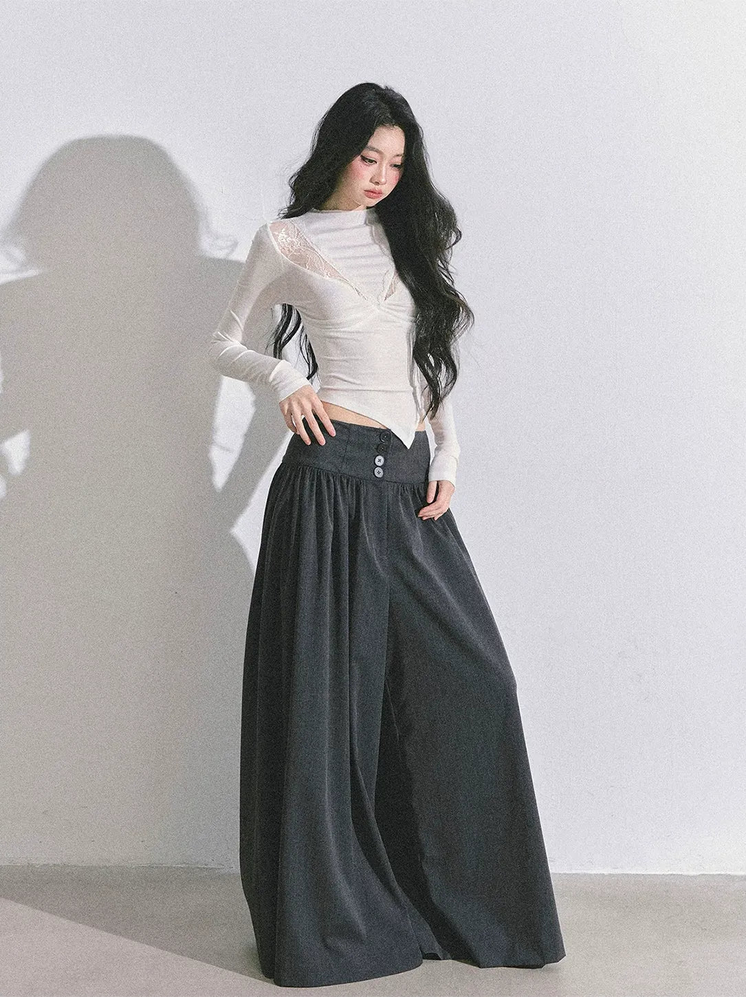 Lace Ruched Slim Fit Top