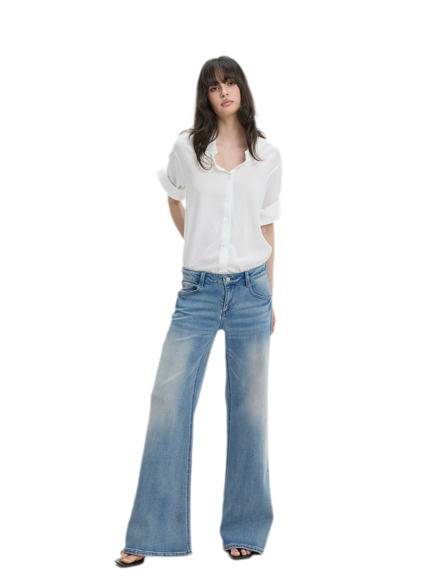 Washed Low-Rise Wide-Leg Jeans