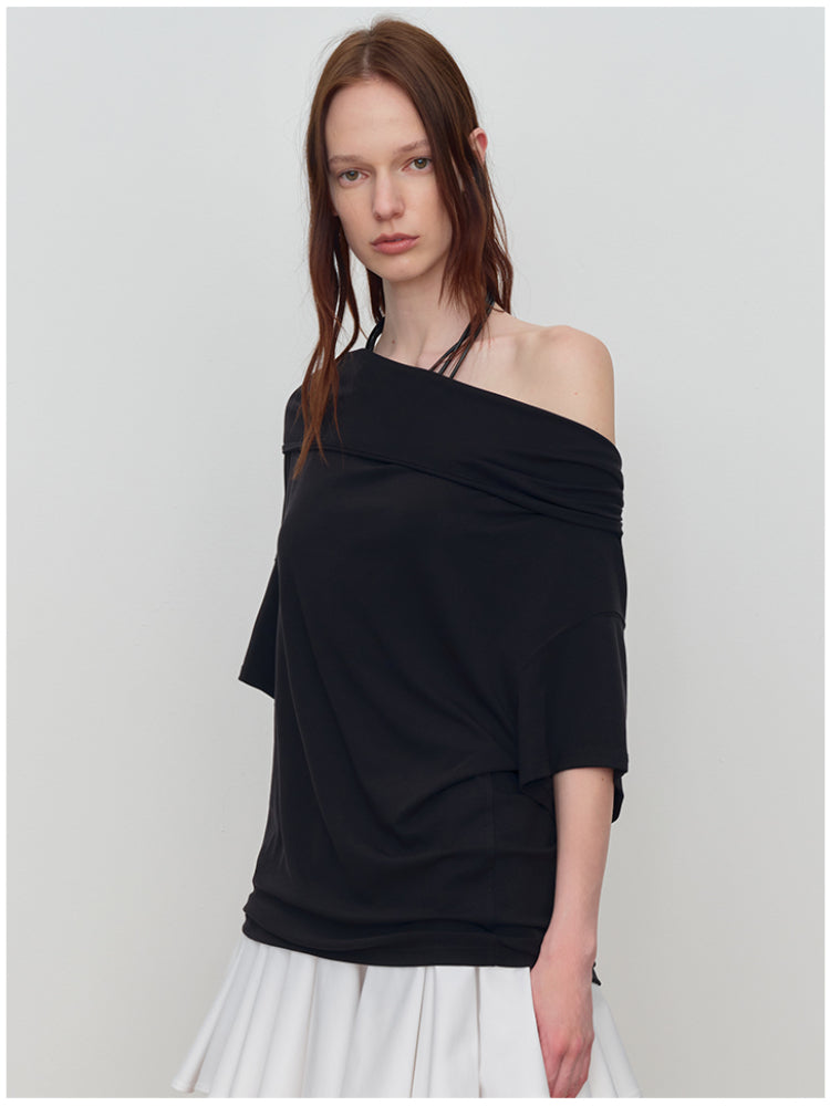 Slant One-Shoulder Swing Neck T-Shirt