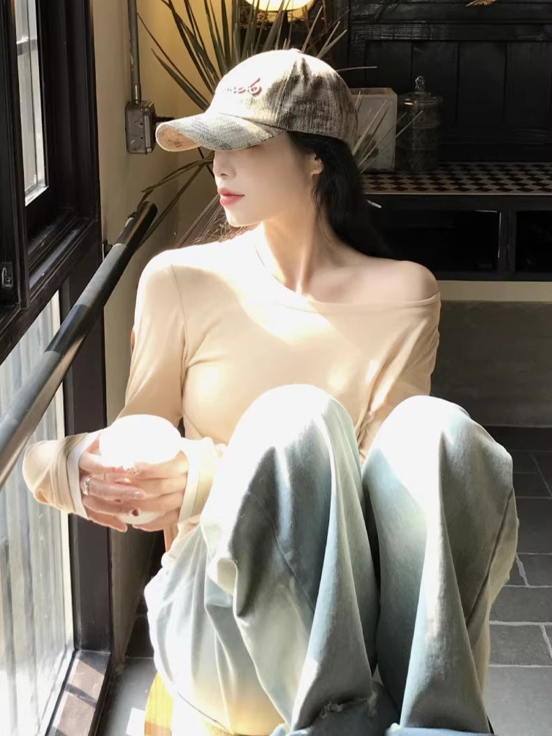 Washed Pleated Banana-Fit Denim Pants