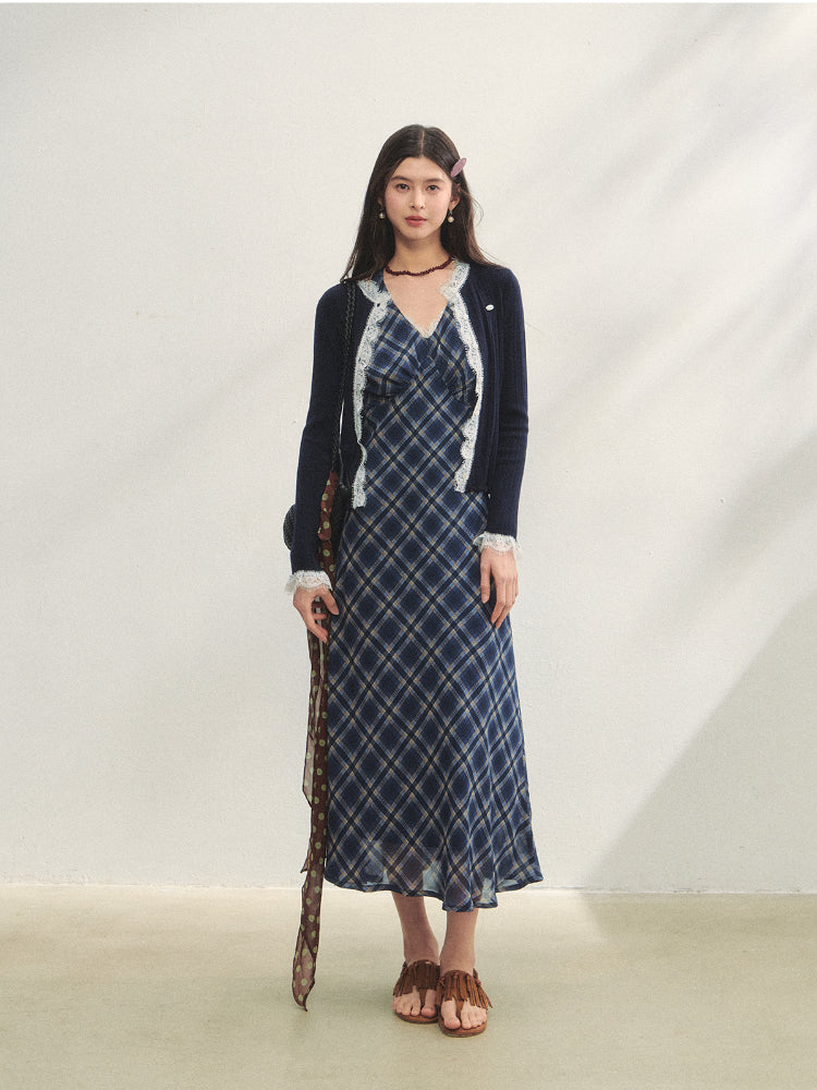 V-Neck Lace Spliced Halter Dress - CHINASQUAD