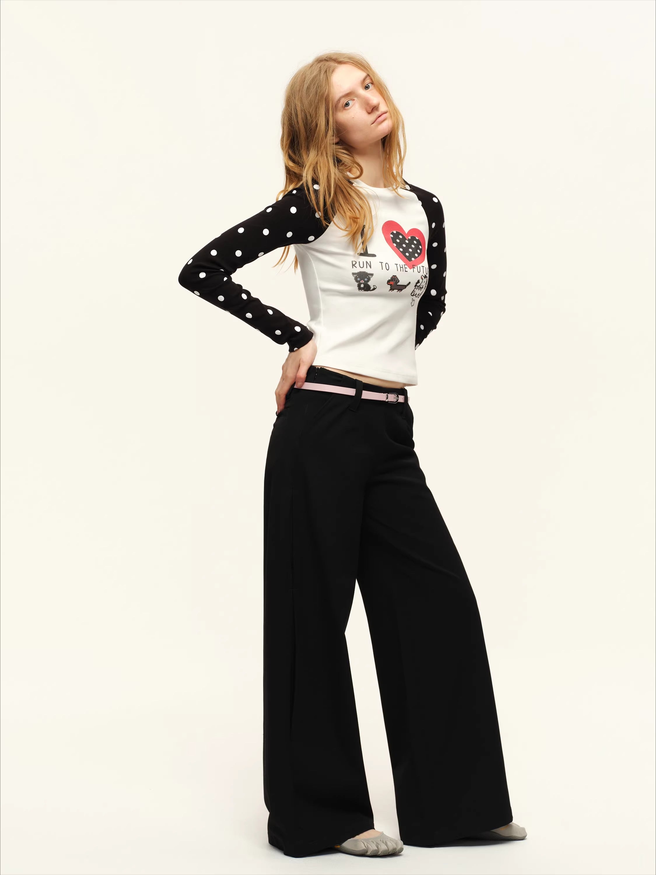 Low-Rise Fluid Tailored Wide-Leg Trousers